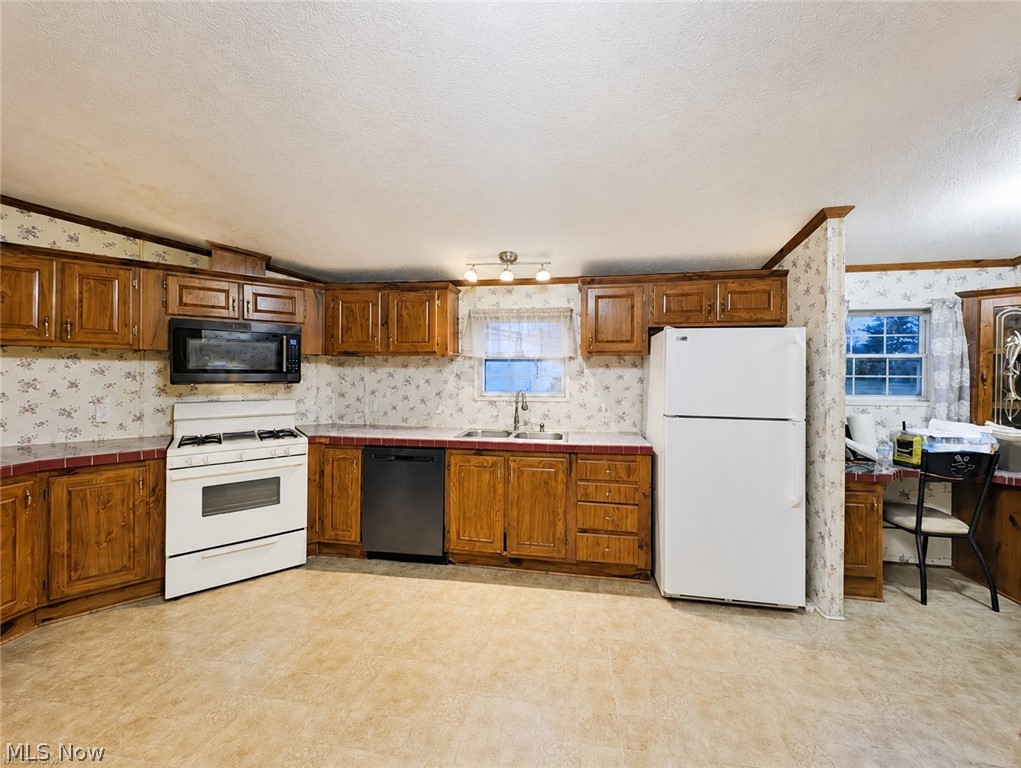 9623 Yoder Road Property Photo 4