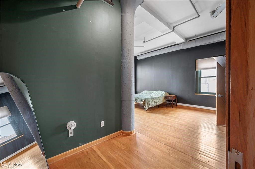 2077 E 4th Street 8e Property Photo 15