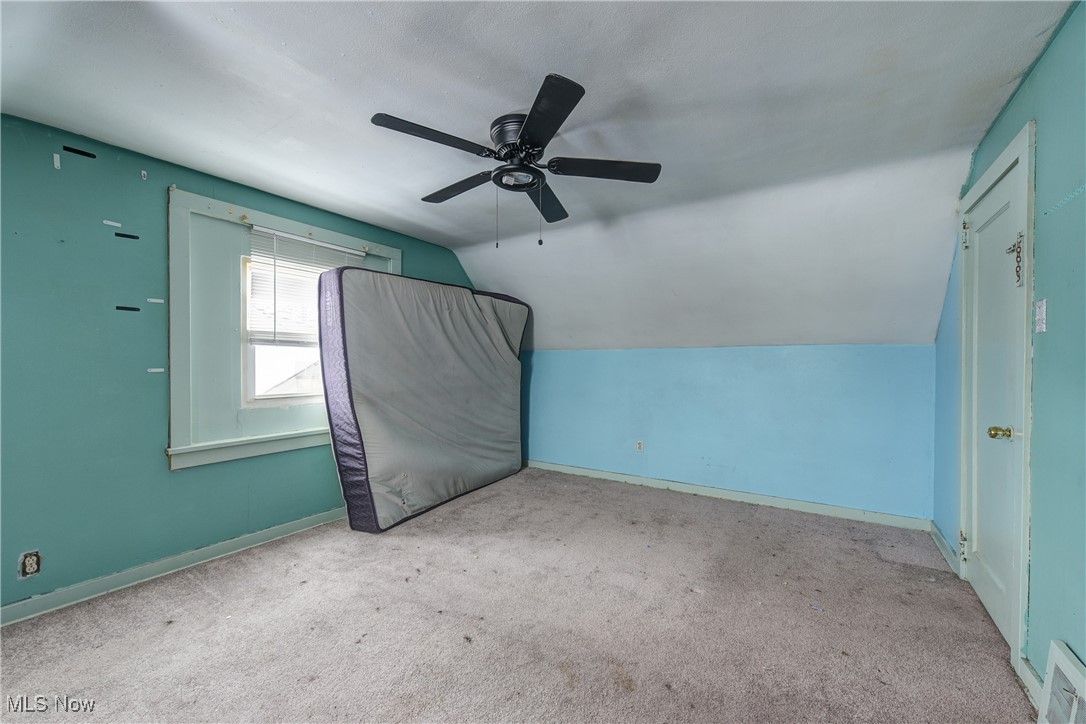 326 Indiana Avenue Property Photo 28
