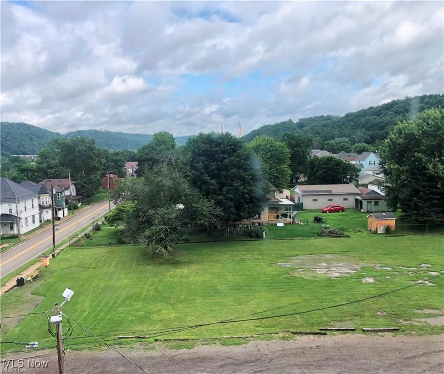 900 Ridge Avenue Property Photo 1