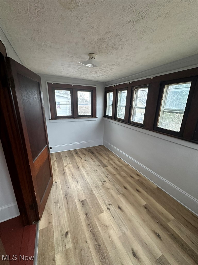 864 Forrest Drive Property Photo 15