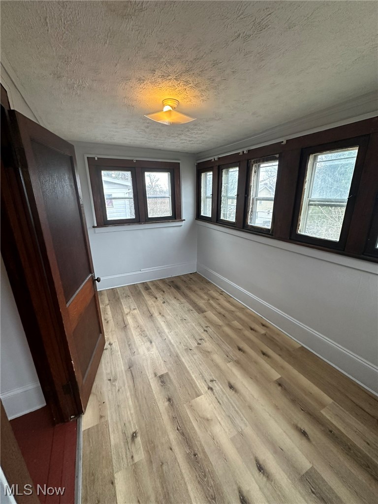 864 Forrest Drive Property Photo 16