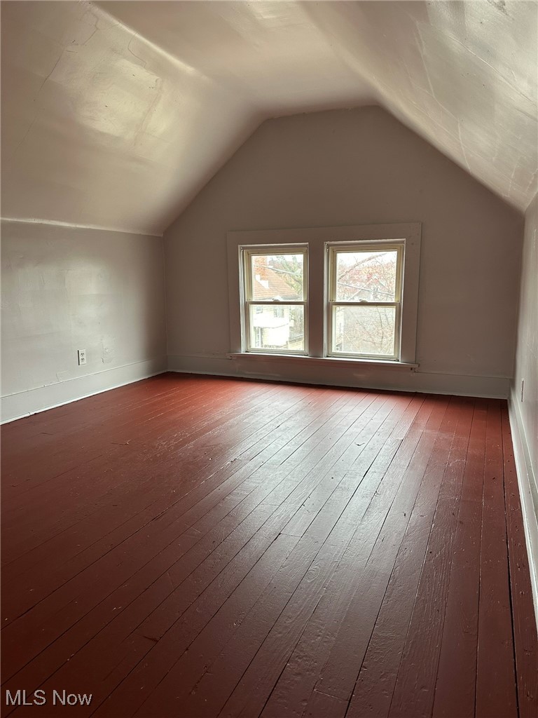 864 Forrest Drive Property Photo 17