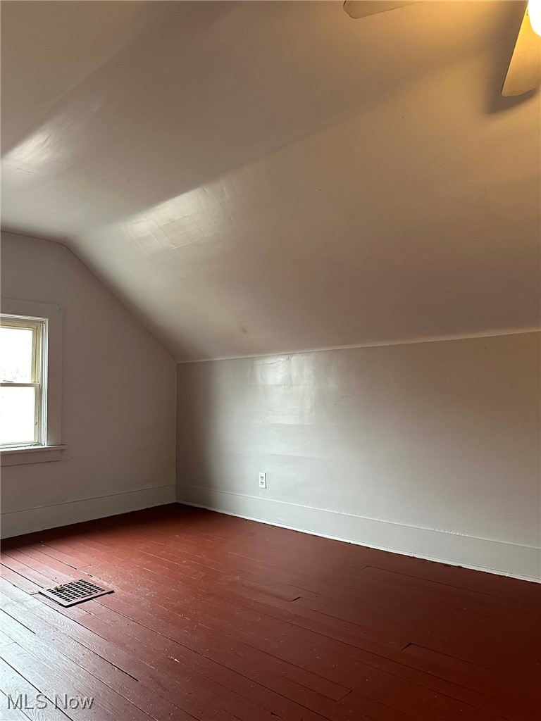 864 Forrest Drive Property Photo 18
