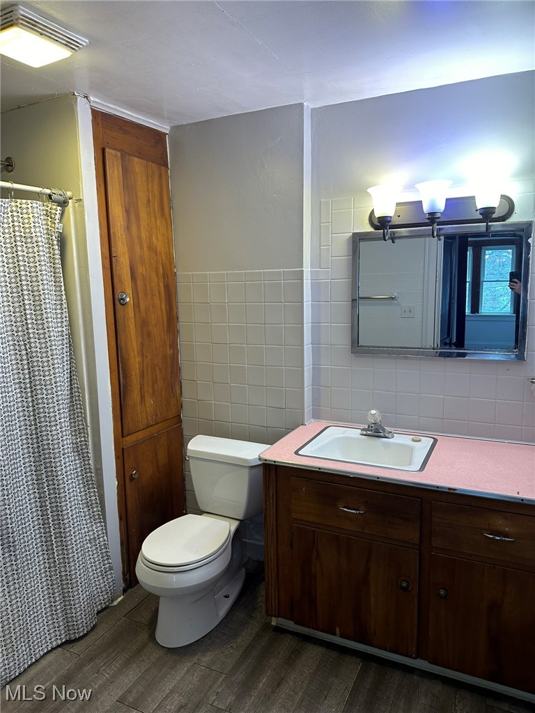 864 Forrest Drive Property Photo 21