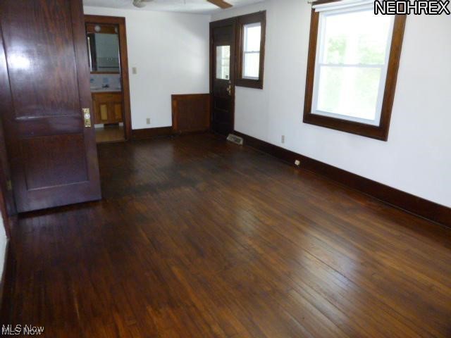 751 E Main Street Property Photo 13