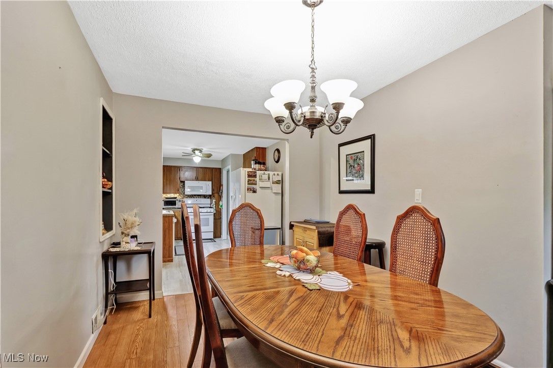 25550 Glenbrook Boulevard Property Photo 9