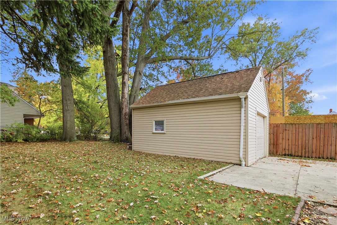 25550 Glenbrook Boulevard Property Photo 31