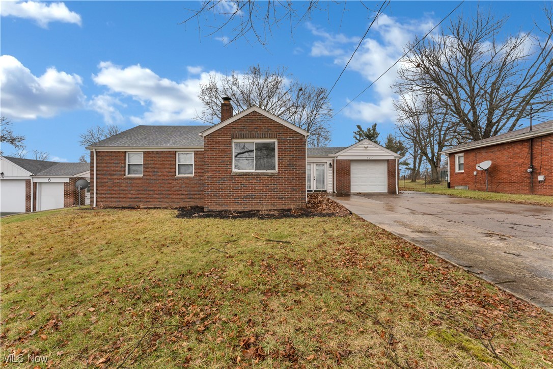 627 Poland Avenue Property Photo 1