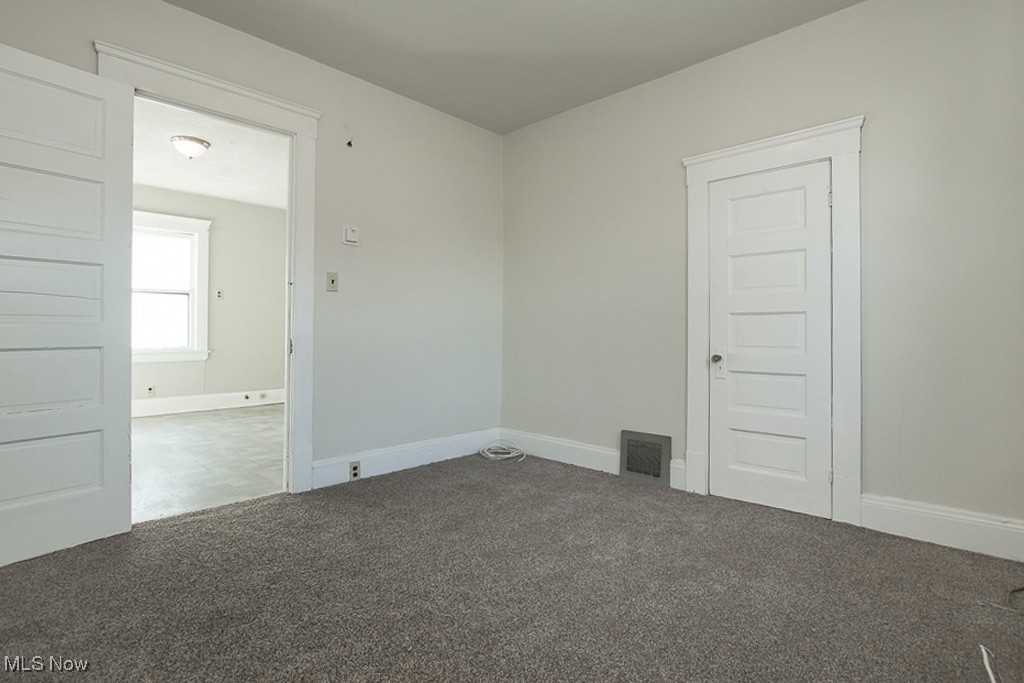1101 E 66th Street Property Photo 5