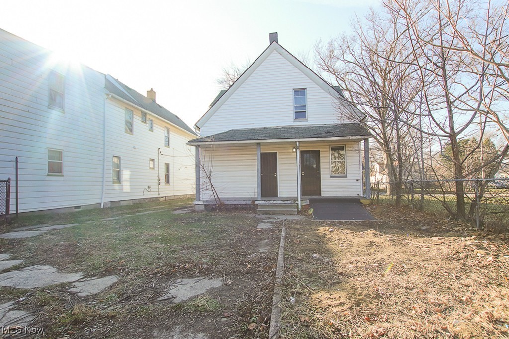 1101 E 66th Street Property Photo 14