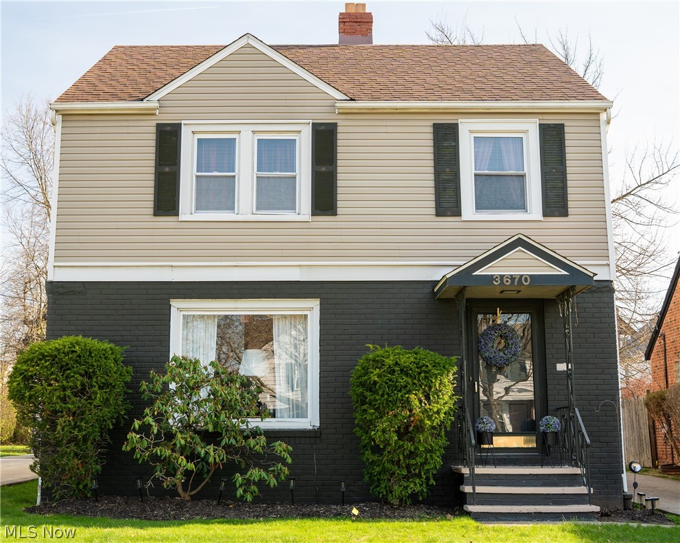 3670 Silsby Road Property Photo 1