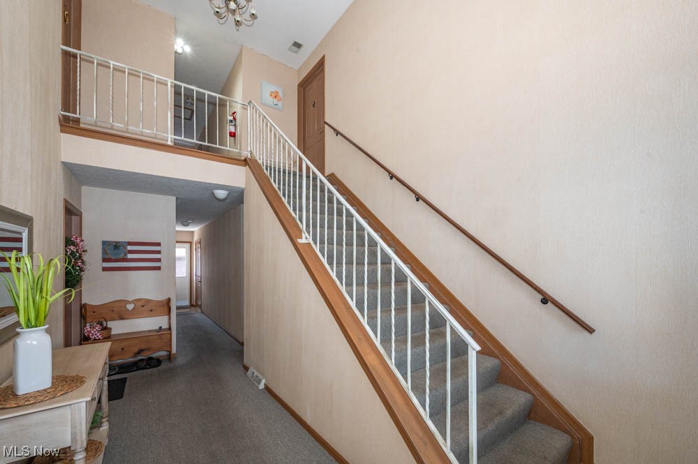 852 Pearson Circle 3 Property Photo 4