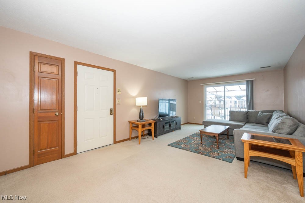 852 Pearson Circle 3 Property Photo 11