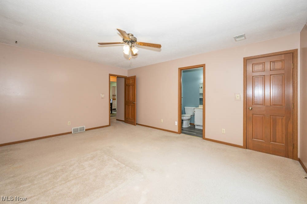 852 Pearson Circle 3 Property Photo 17