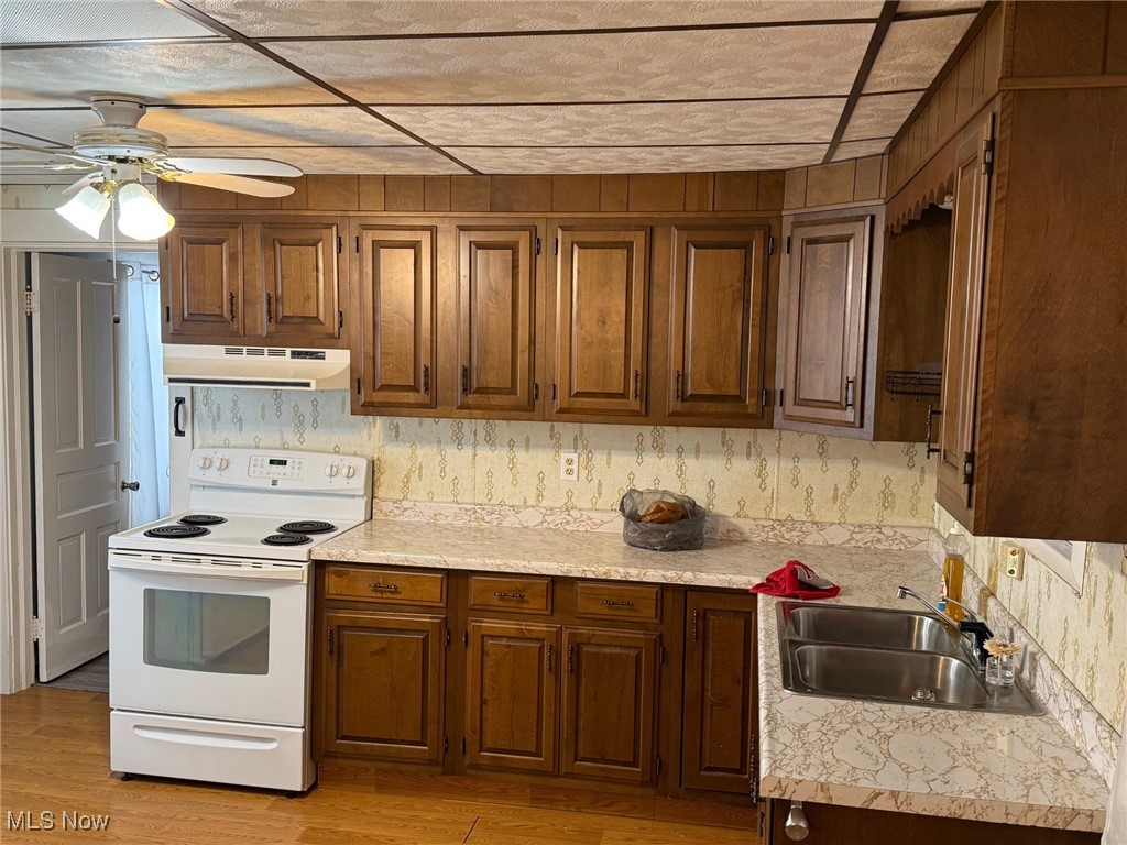 1627 Hay Avenue Property Photo 3