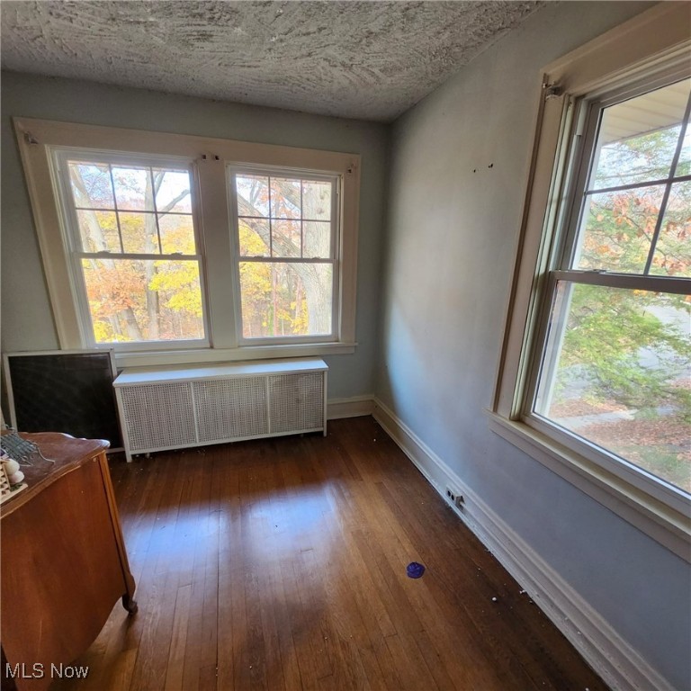 2000 Hanover Drive Property Photo 4
