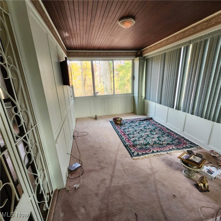 2000 Hanover Drive Property Photo 14