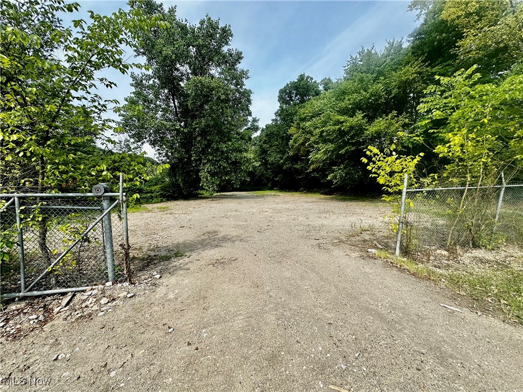 3470 Gilchrist Road Property Photo 11