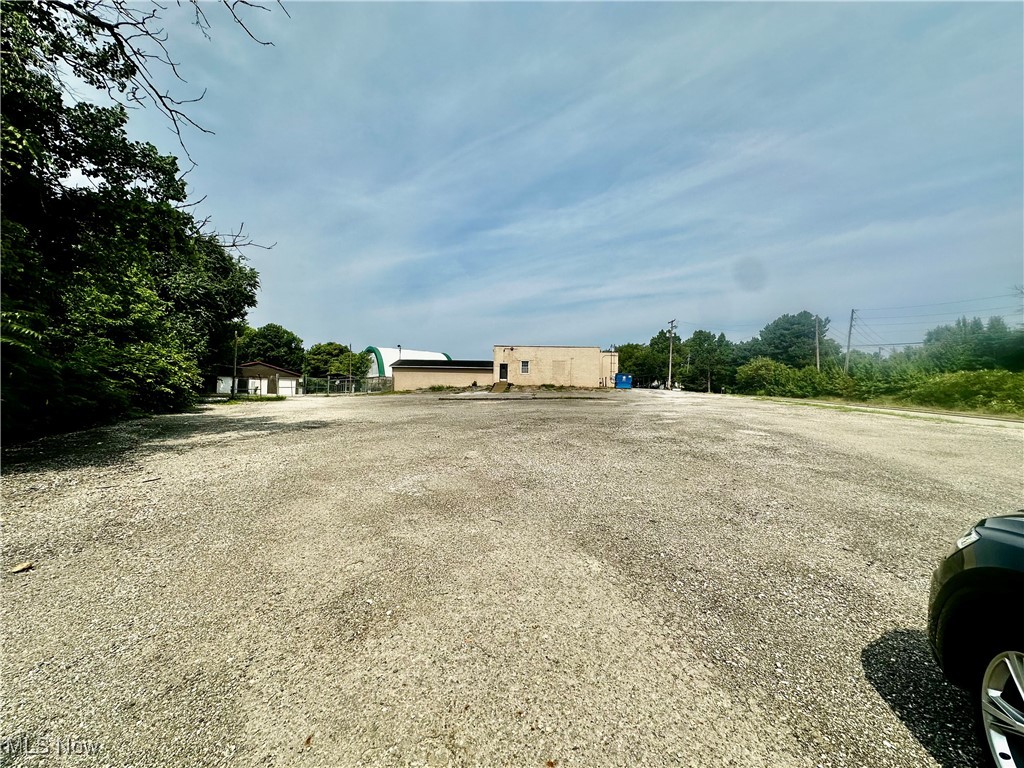 3470 Gilchrist Road Property Photo 17