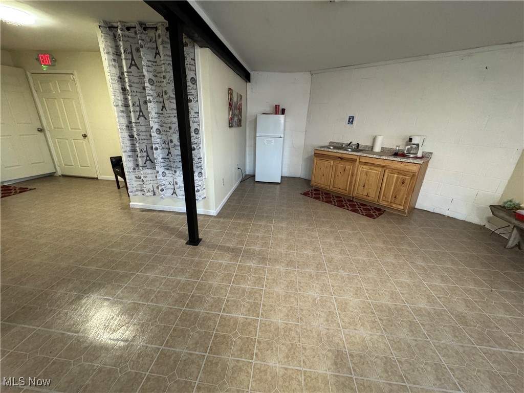 152 E Main Street Property Photo 19