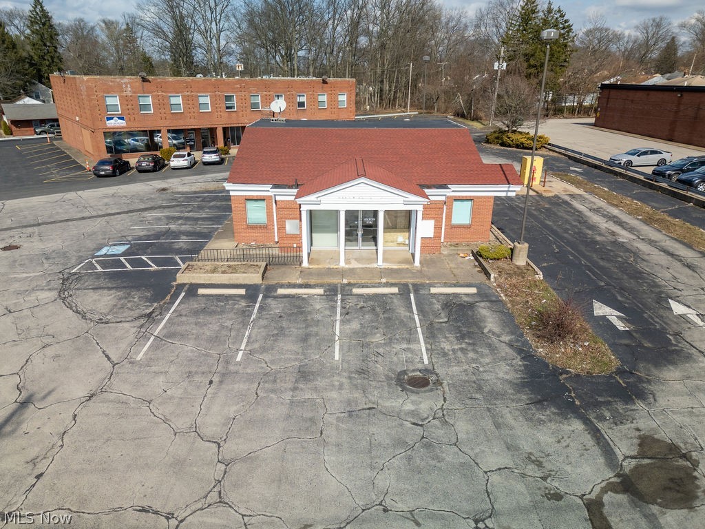 2911 Youngstown Road Se Property Photo 11