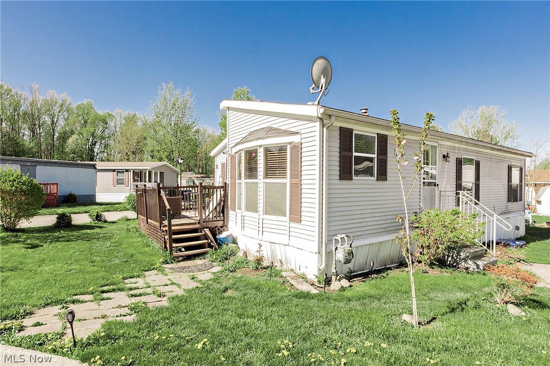 6610 Lear Nagle Road 33 Property Photo 1