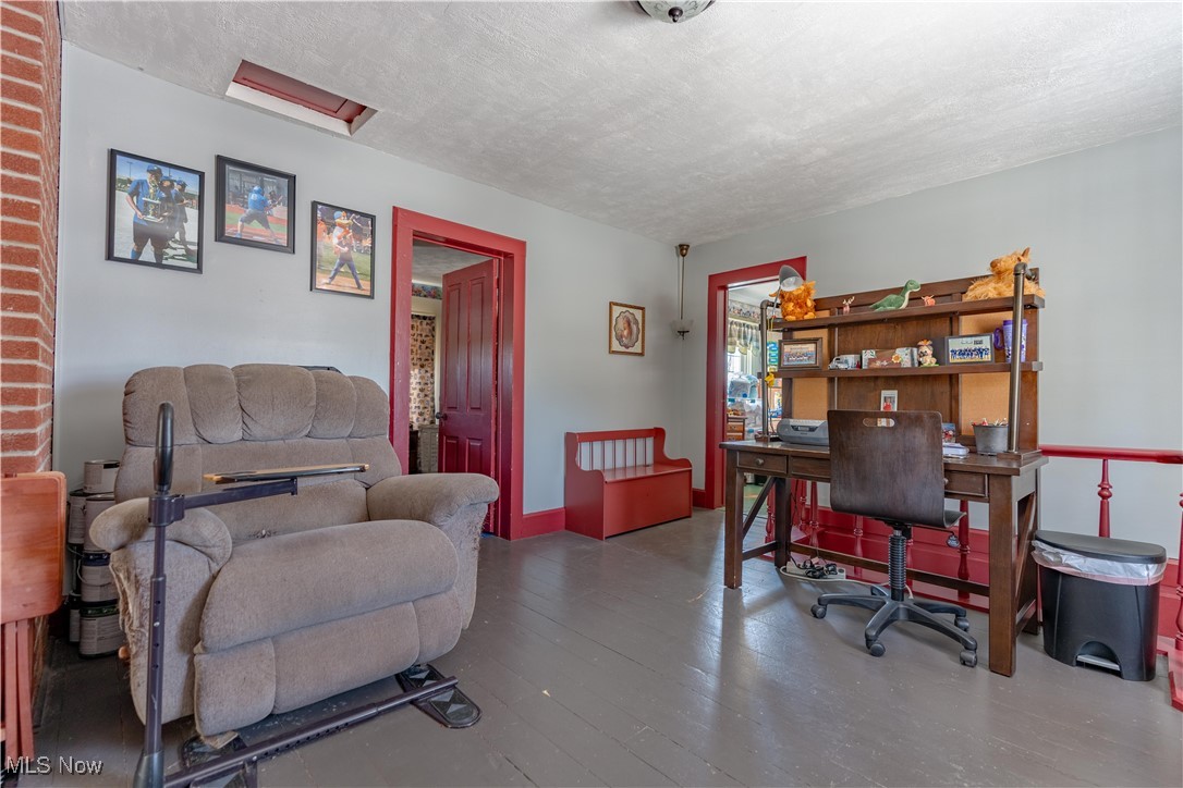 3684 Dueber Road Ne Property Photo 17
