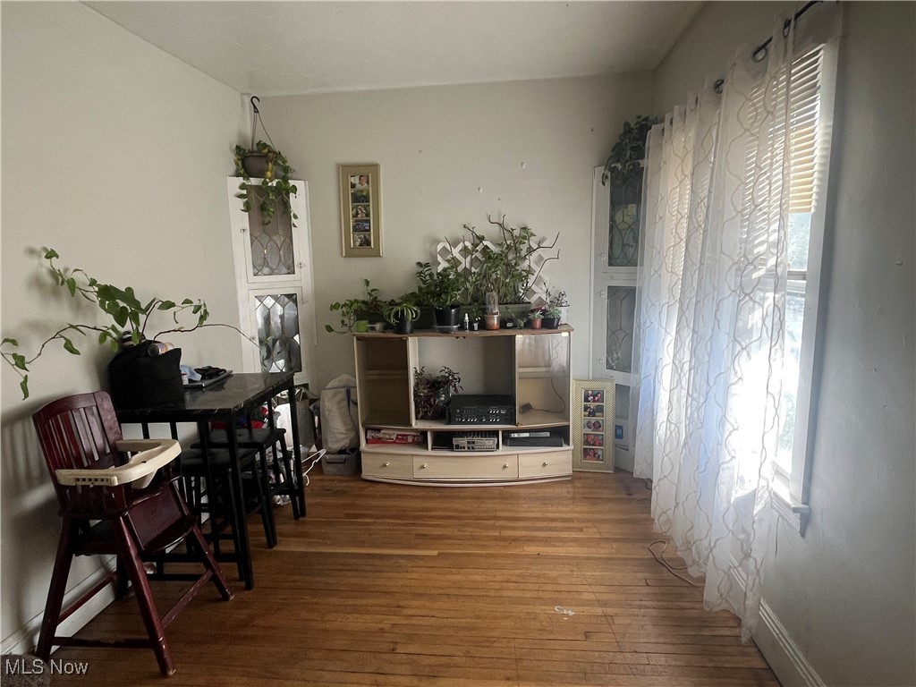 7409 Dearborn Avenue Property Photo 6