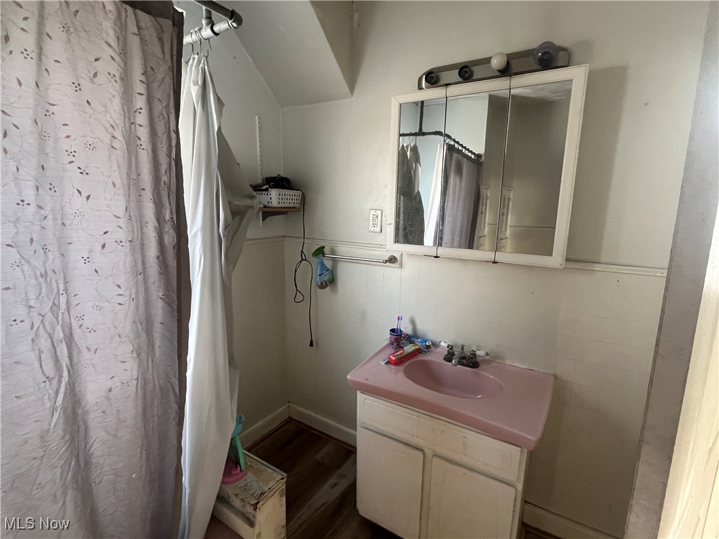 7409 Dearborn Avenue Property Photo 19