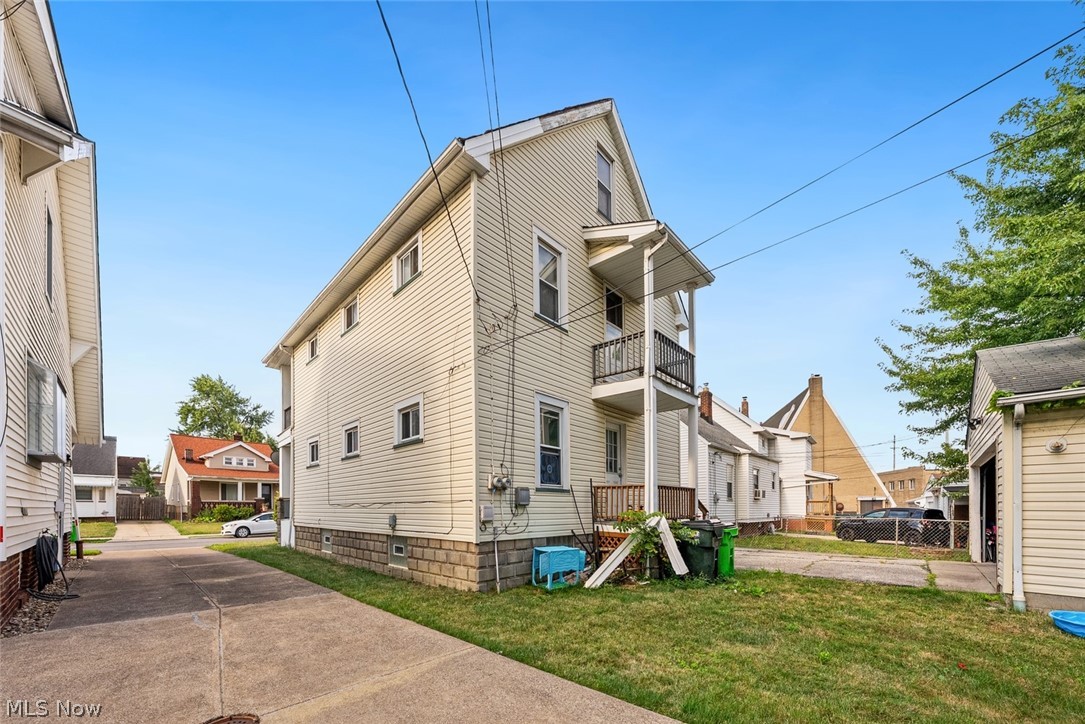 10609 Wadsworth Avenue Property Photo 18