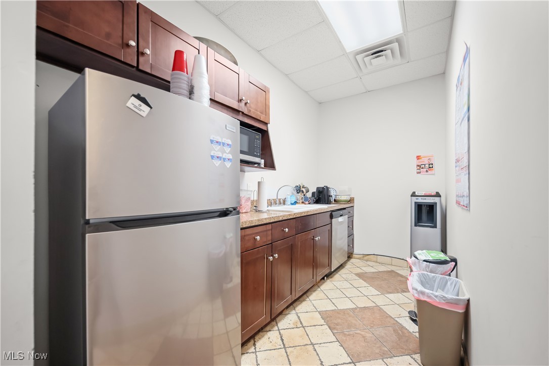 32875 Solon Road Property Photo 43