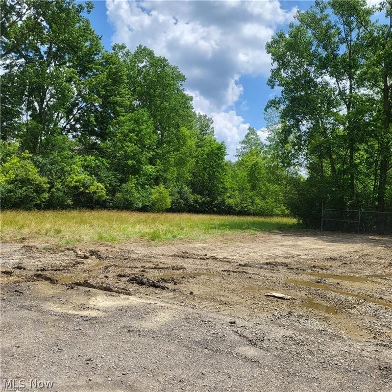 7475 S Dewey Road Property Photo 1