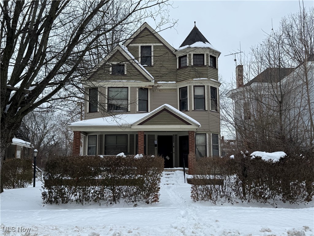 2206 E 93rd Street Property Photo 1