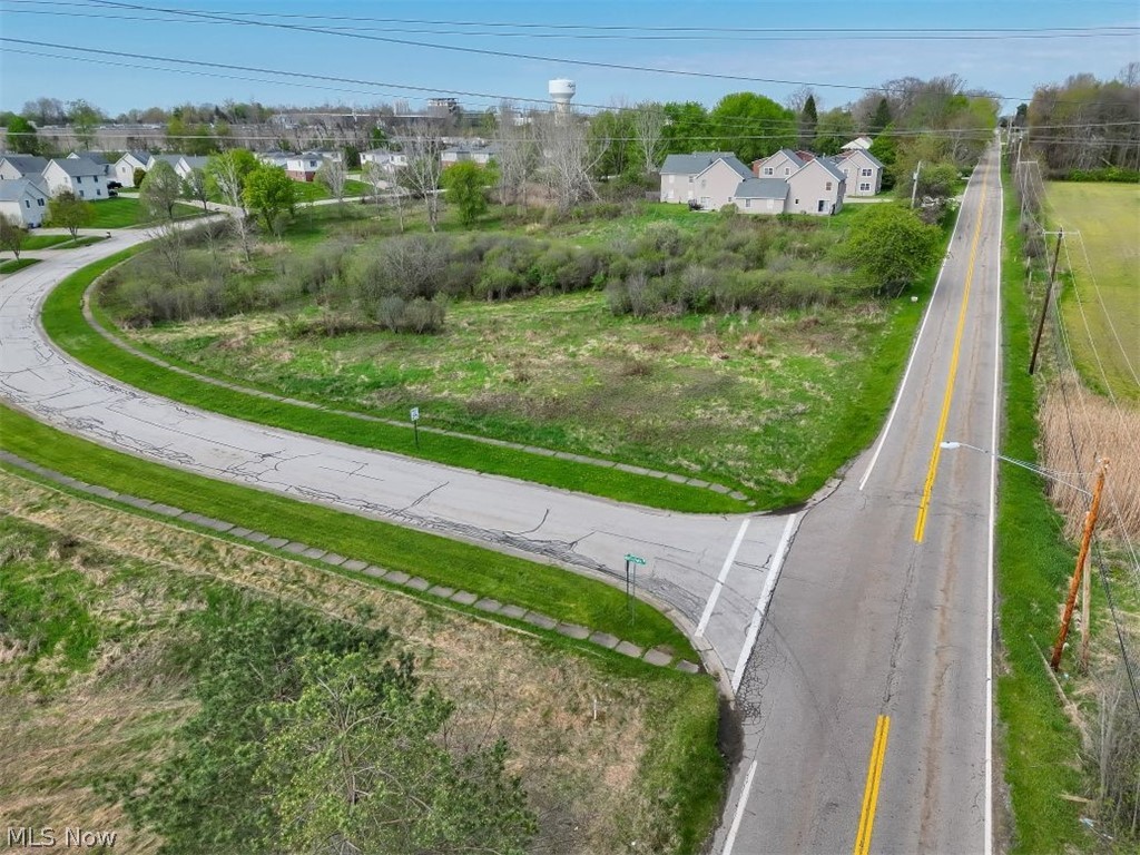 Lovers Lane Property Photo 15