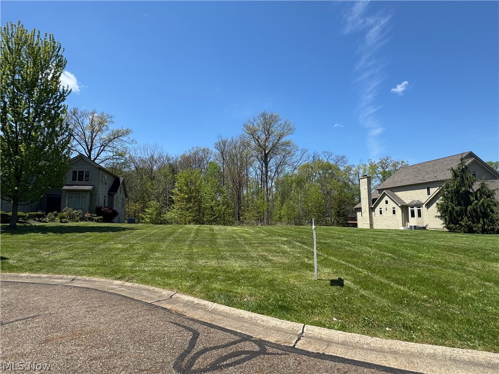 1906 Woodbrook Lane Property Photo 4