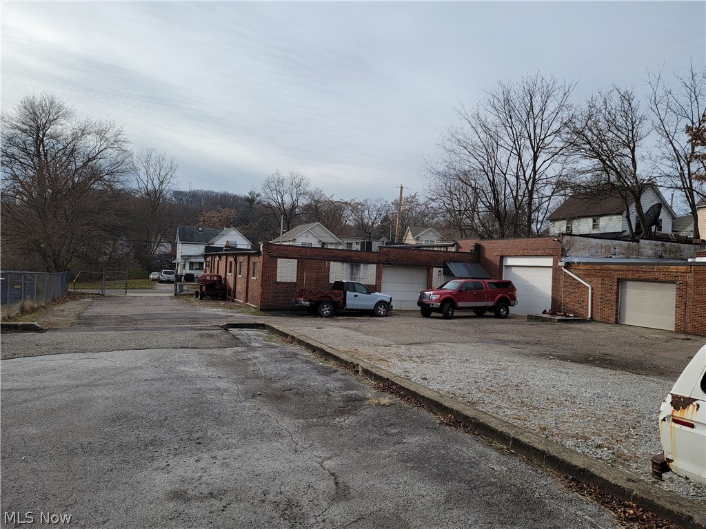 771 Moon Street Property Photo 3