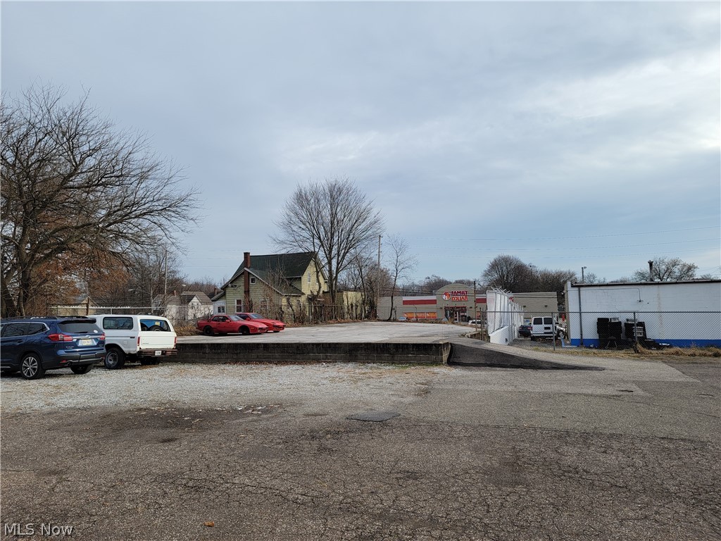 771 Moon Street Property Photo 6