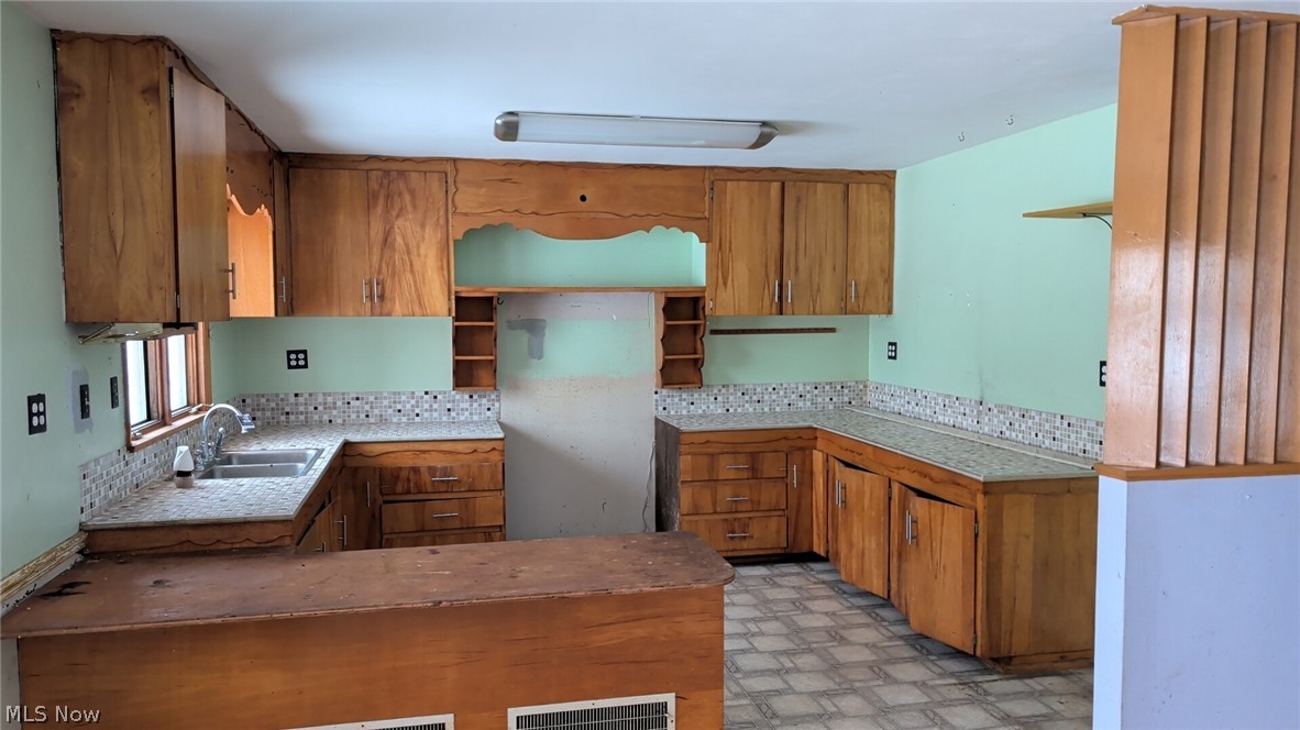 1078 Aberagg Road Property Photo 3