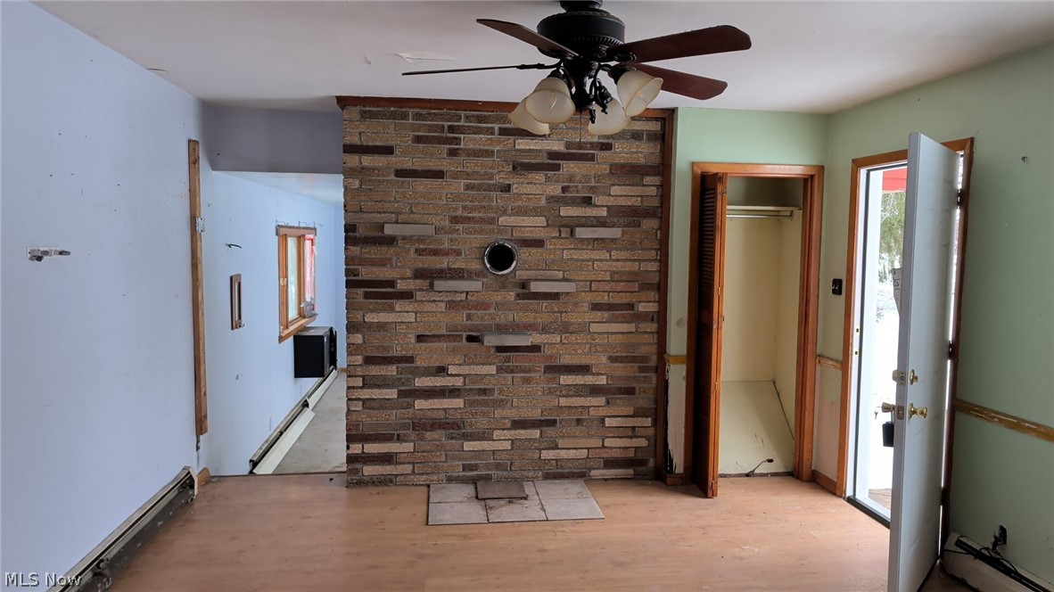 1078 Aberagg Road Property Photo 4