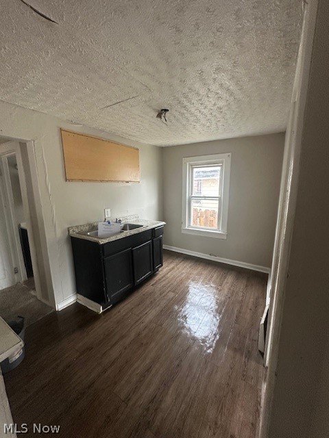 4678 E 147th Street Property Photo 2