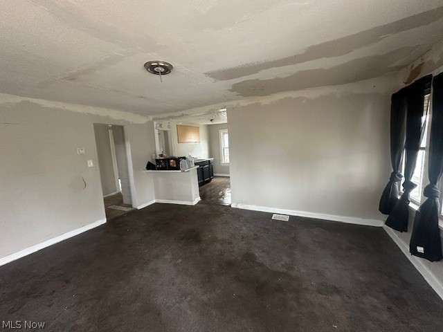 4678 E 147th Street Property Photo 4