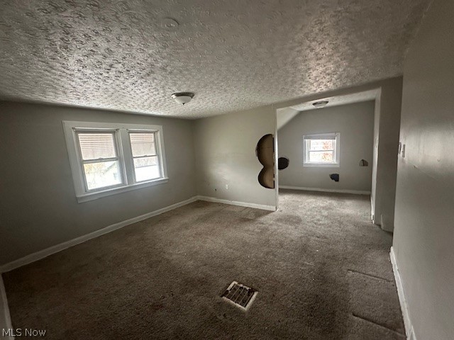 4678 E 147th Street Property Photo 12