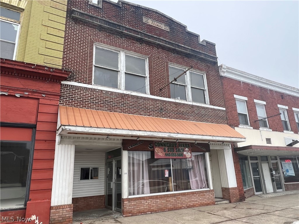 223 Broad Street Property Photo 1