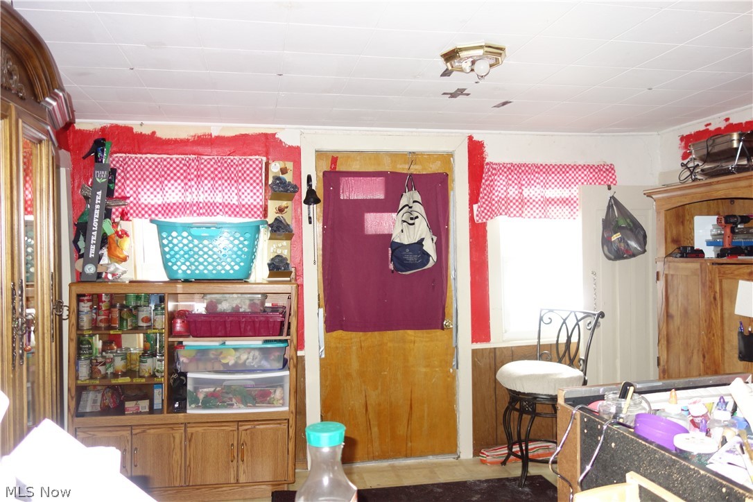 6235 Manchester Road Property Photo 4