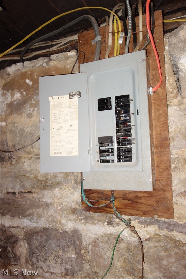 6235 Manchester Road Property Photo 17