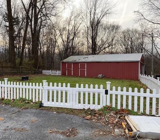 202 Old State Road S Property Photo 31
