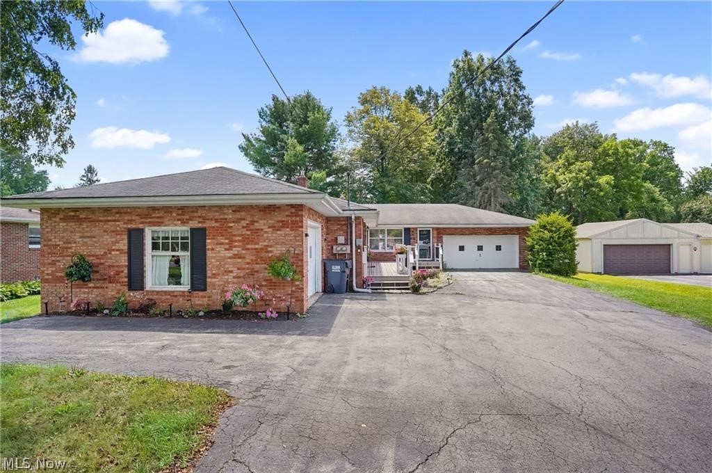 321 Meadowbrook Avenue Property Photo 37