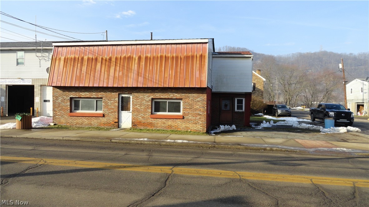 209 N Chester Street Property Photo 1
