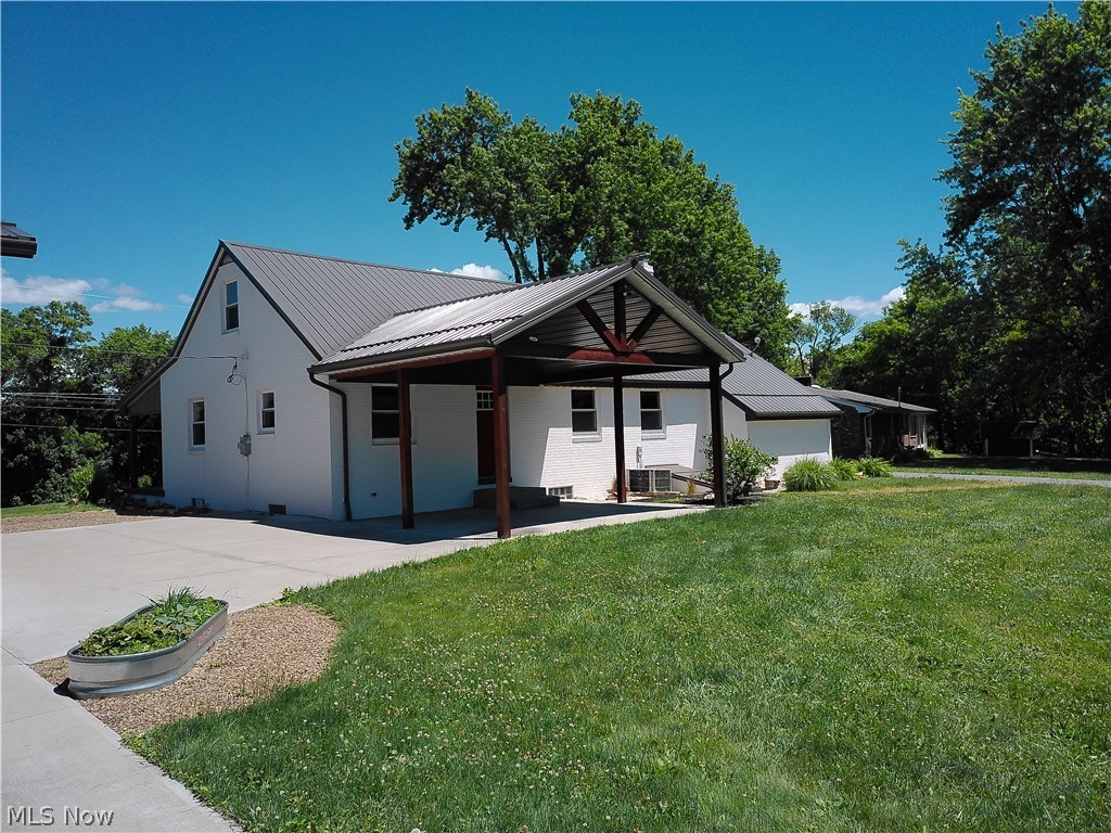 7184 State Route 43 Property Photo 3